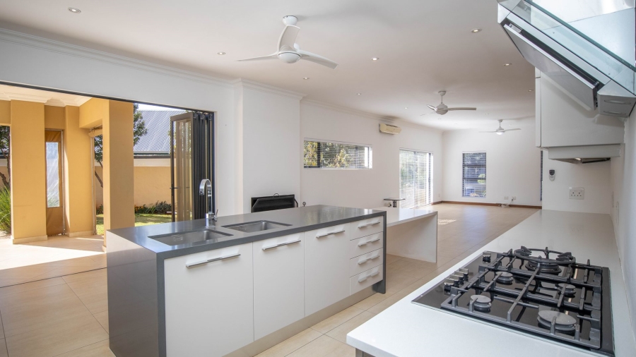 4 Bedroom Property for Sale in The Coves North West